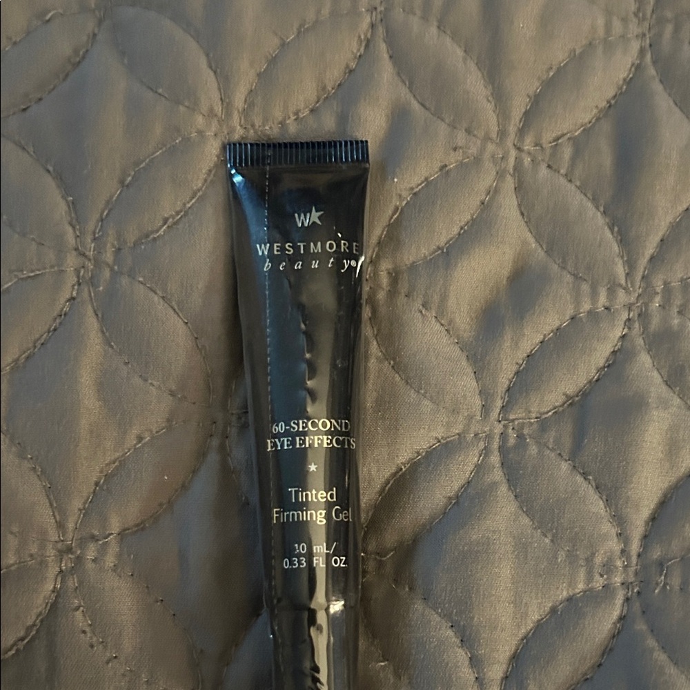 Light to Medium Eye Gel